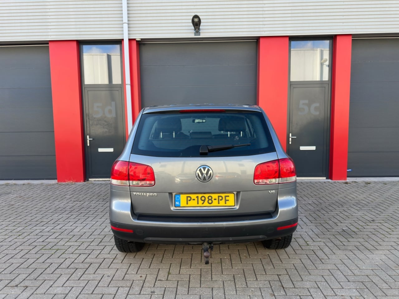 Volkswagen Touareg - 3.2 V6 Aut. Nw Apk , Leder , Luchtvering