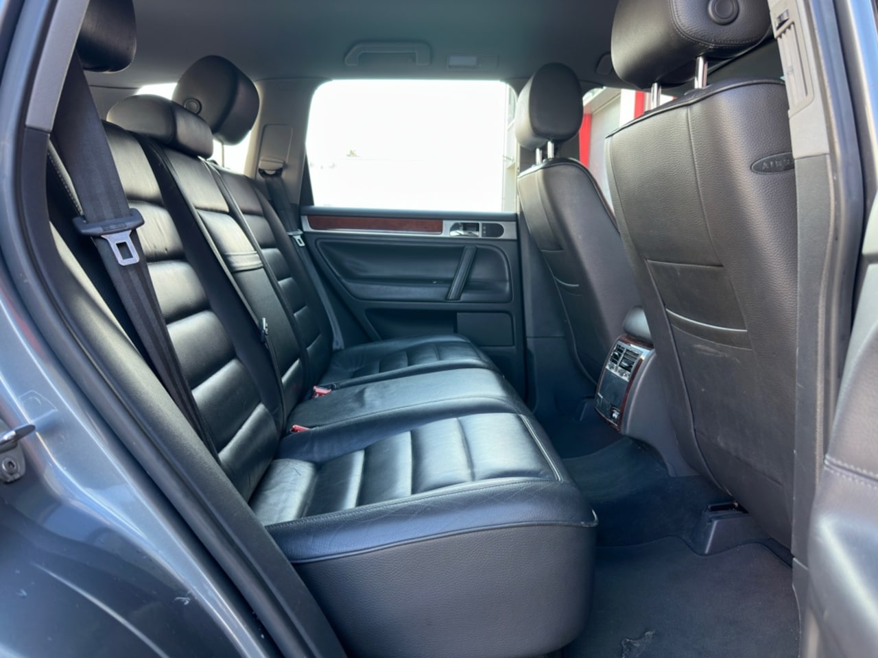 Volkswagen Touareg - 3.2 V6 Aut. Nw Apk , Leder , Luchtvering
