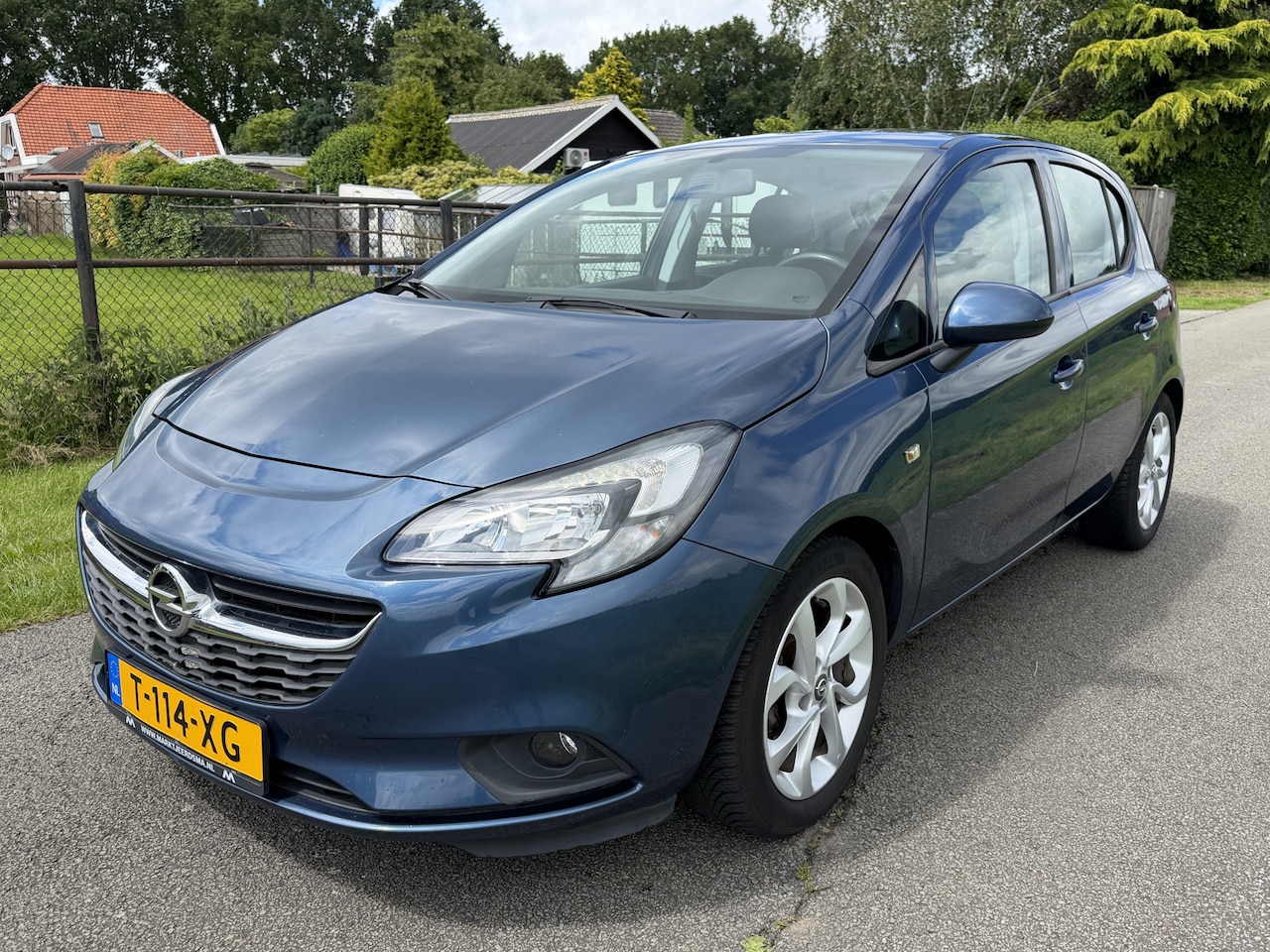 Opel Corsa - 1.4 Color Edition Airco / Cruise / Gr.Scherm - AutoWereld.nl