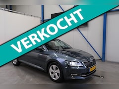Skoda Superb Combi - 1.4 TSI ACT Ambition Business Automaat - N.A.P. Airco, Cruise, Navi, PDC