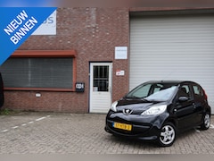 Peugeot 107 - 1.0-12V XS NAP 2e eigenaar Airco 02-27 APK