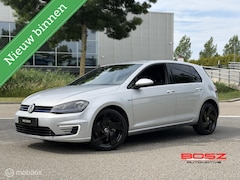 Volkswagen Golf - 7 1.4 TSI GTE DSG ACC LED TREKHAAK NAP