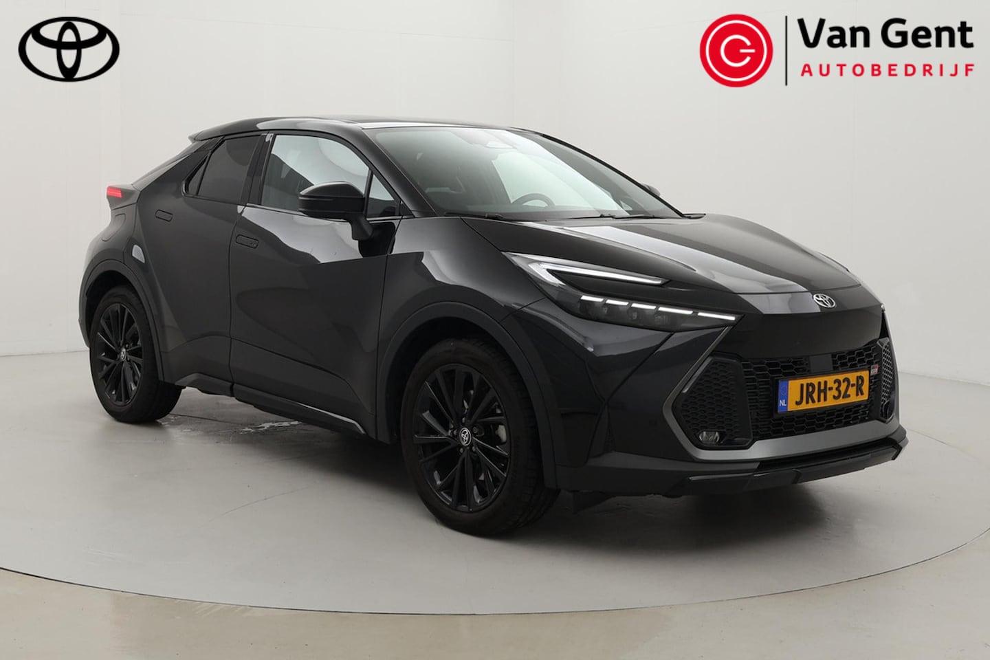 Toyota C-HR - 2.0 Plug-in Hybrid 220 Black Edition | Warmtepomp | Apple Carplay / Android Auto | Stoel-/ - AutoWereld.nl