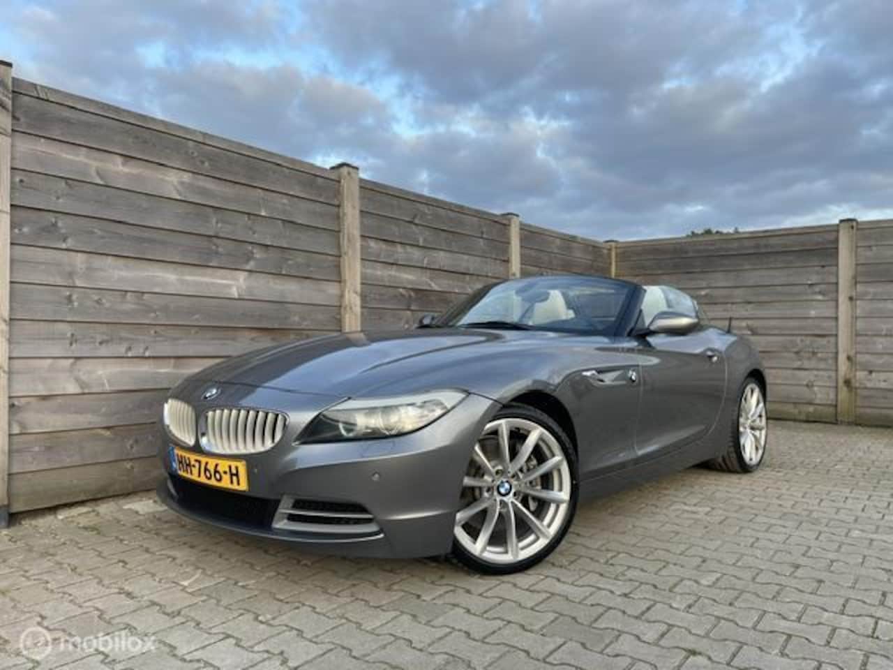 BMW Z4 Roadster - sDrive35i Leder-Carplay-Navi-Top Onderhouden - AutoWereld.nl