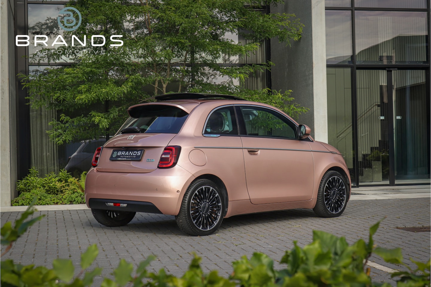 Fiat 500 - La Prima 42 kWh 1e eig Full option Schuifdak Garantie - AutoWereld.nl
