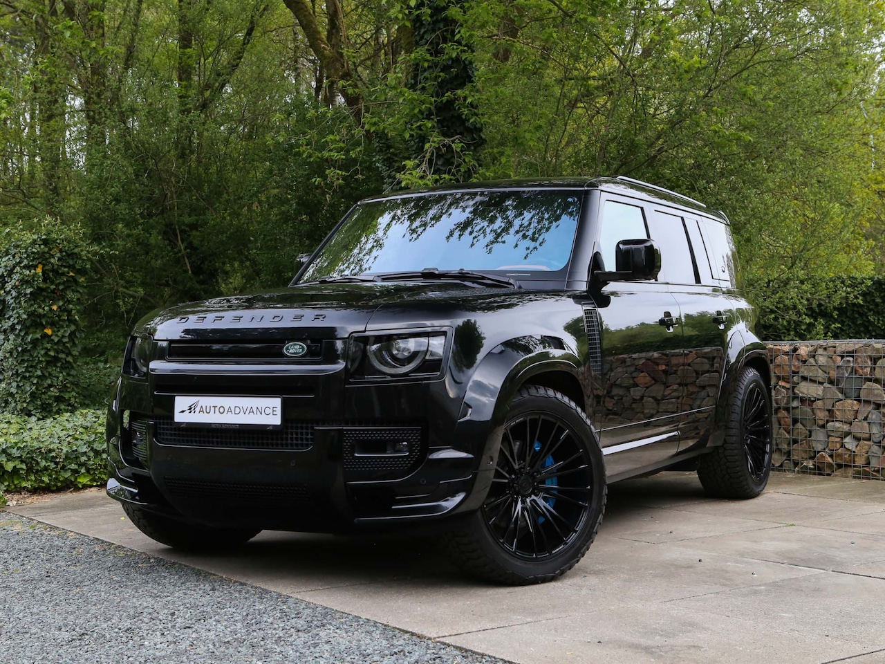 Land Rover Defender - D350 Urban Commercial / Grijs Kenteken - AutoWereld.nl
