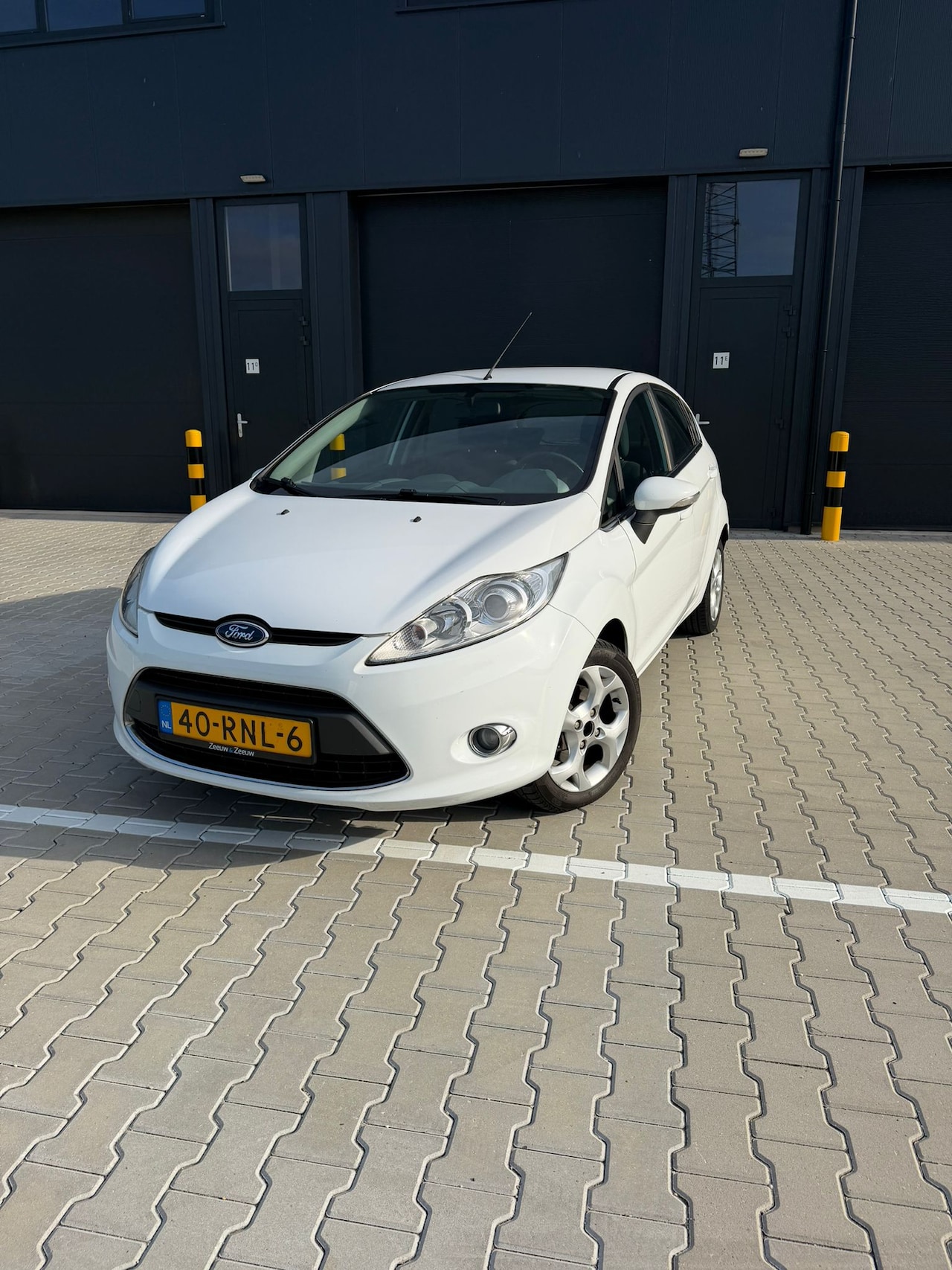 Ford Fiesta - 1.25 Titanium - AutoWereld.nl