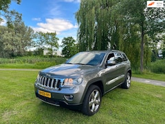 Jeep Grand Cherokee - 3.0 CRD Overland Airco Pano XENON 4X4 LEES TEKST
