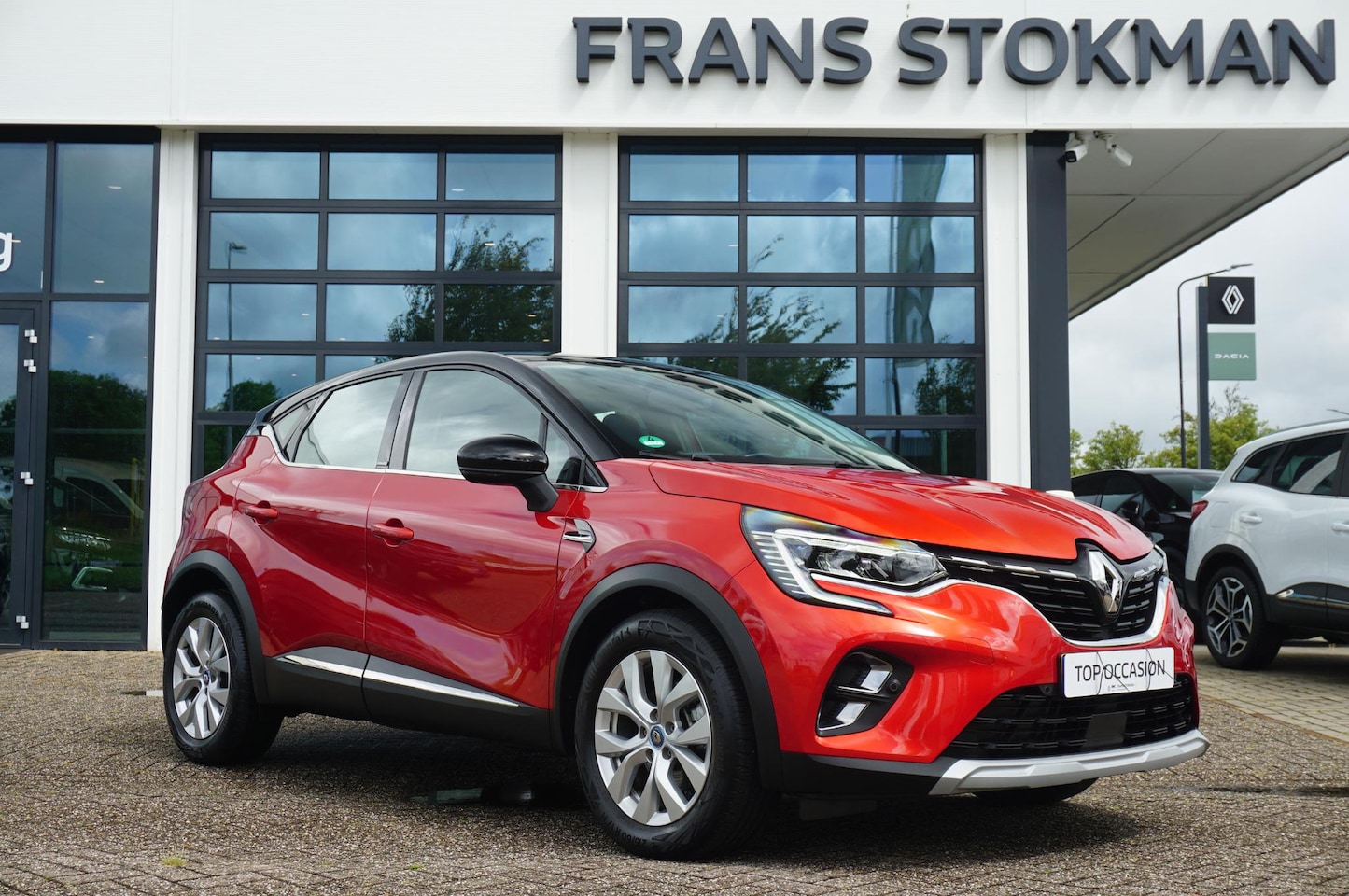 Renault Captur - 1.6 E-Tech Plug-in Hybrid 160 Intens - AutoWereld.nl