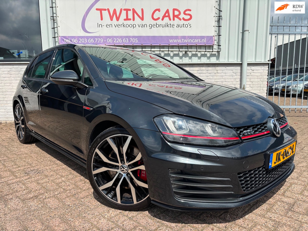 Volkswagen Golf - 2.0 TSI GTI Performance 230pk Dsg Xenon 19" - AutoWereld.nl