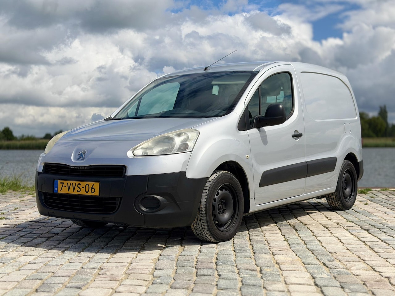 Peugeot Partner - 120 1.6 e-HDI L1 XT Profit +|Automaat|Cruise - AutoWereld.nl