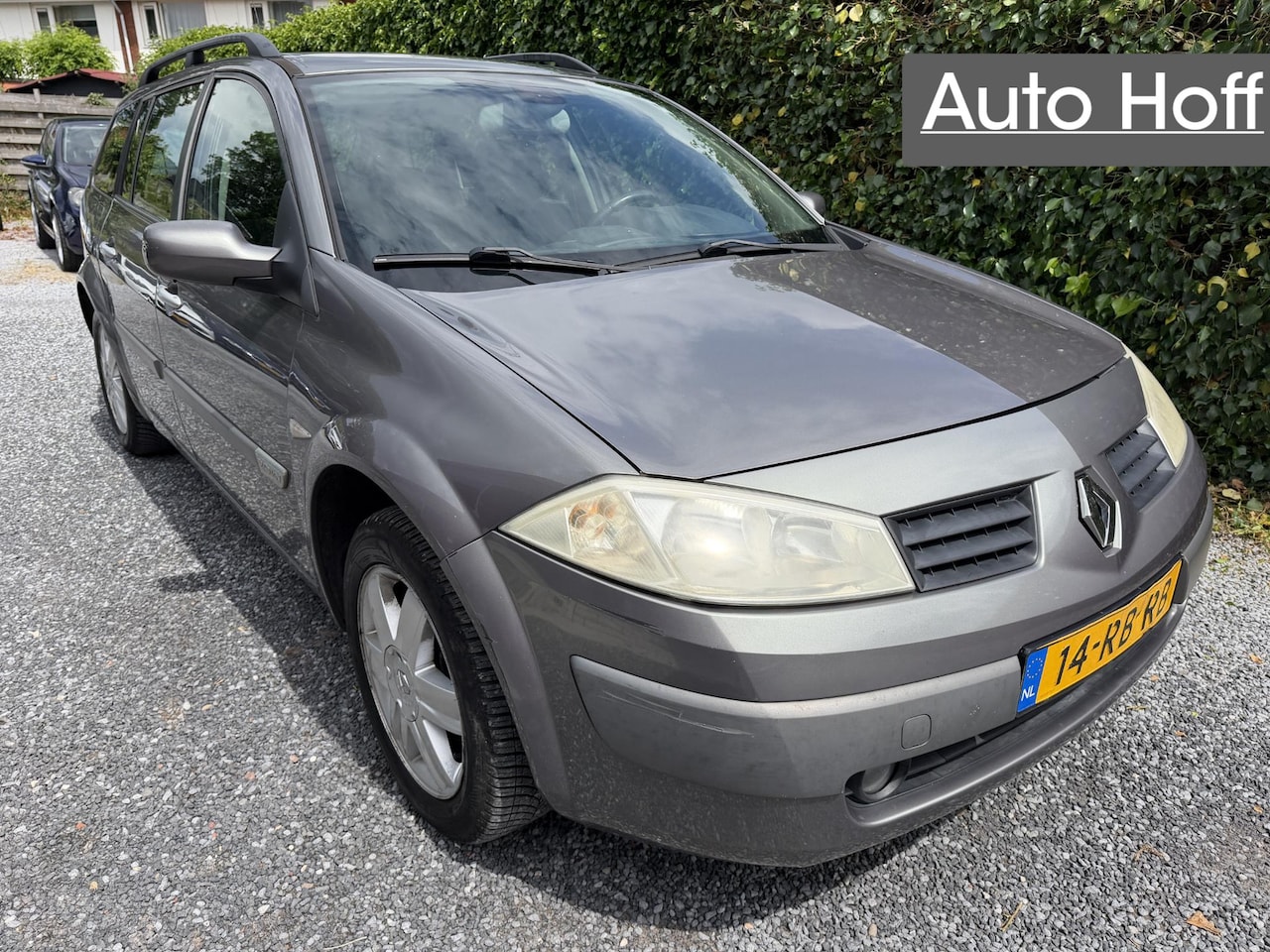 Renault Mégane Grand Tour - 1.6-16V Privilège Luxe | Autom. Airco | Cruise Control | LMV | Elekt. Ramen | Trekhaak | N - AutoWereld.nl