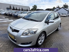 Toyota Auris - 2.2 D-4D Executive