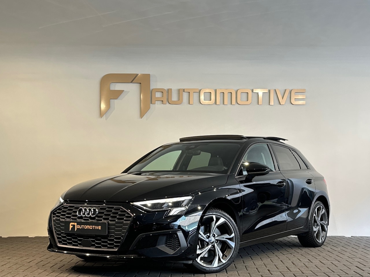 Audi A3 Sportback - 40 TFSI e Advanced edition Pano|Sfeer|Keyless - AutoWereld.nl