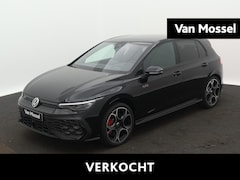 Volkswagen Golf - 2.0 TSI GTI 265 PK | Black style | Apple Carplay | 19" velgen Queenstown | Harman Kardon |