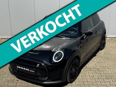 MINI Electric - Classic Electric COOPER YOURS SE ELEKTRIC LEDER PANORAMADAK STOELVERWARMING ADAPTICE CRUIS