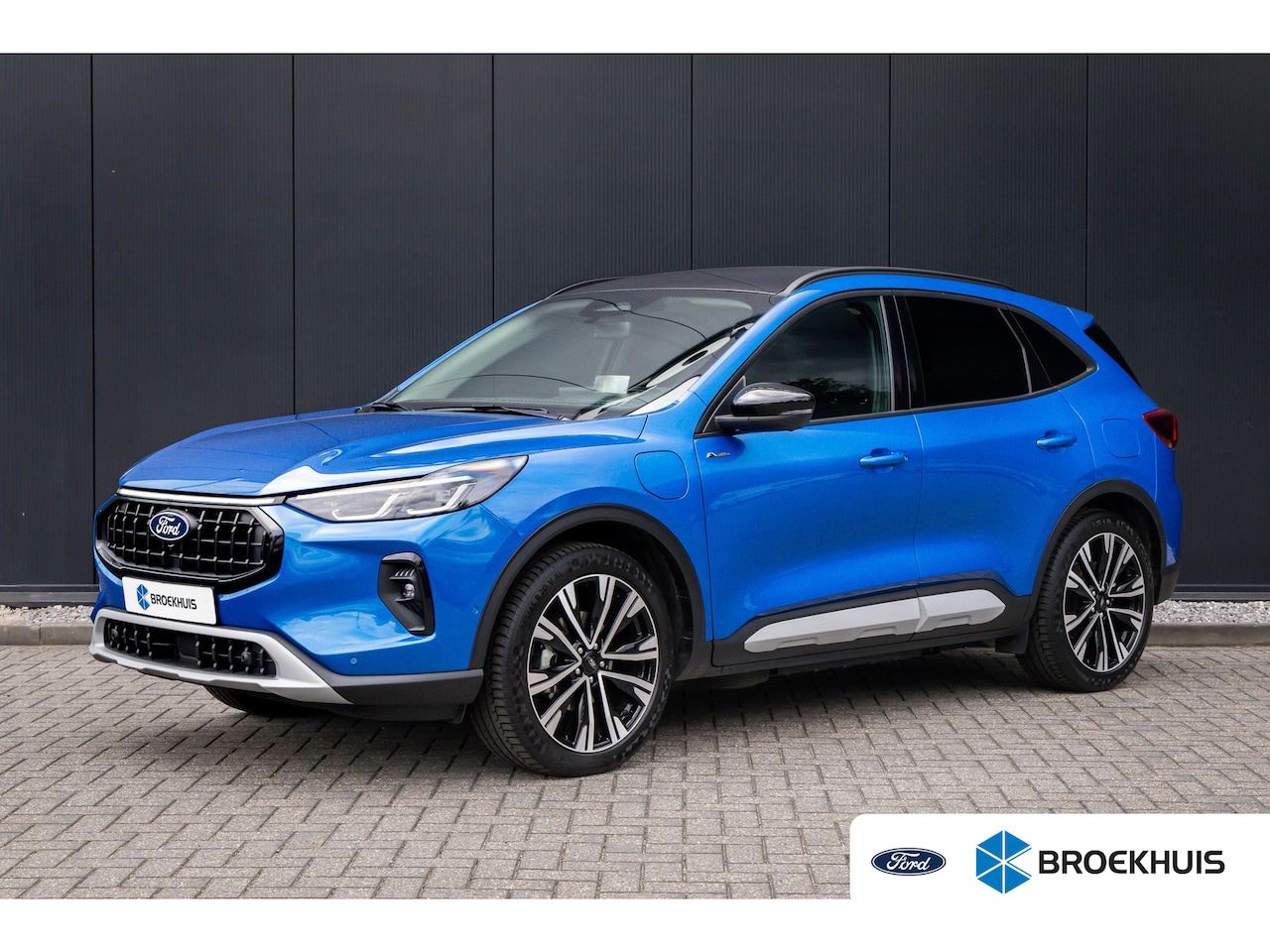 Ford Kuga - Plug-In Hybrid Active X | Matrix LED | Panoramadak | Head-up | 20 inch velgen| Standkachel - AutoWereld.nl