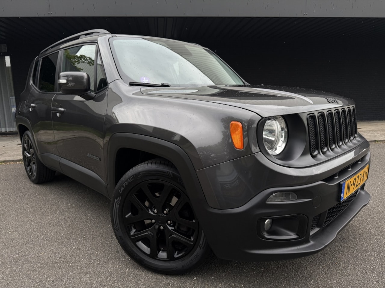 Jeep Renegade - 1.6 E-Torq DownTown Black editie - Trekhaak - - AutoWereld.nl