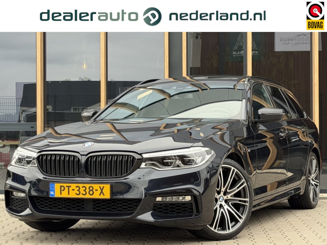 BMW 5-serie Touring - 520i High Exe - AutoWereld.nl