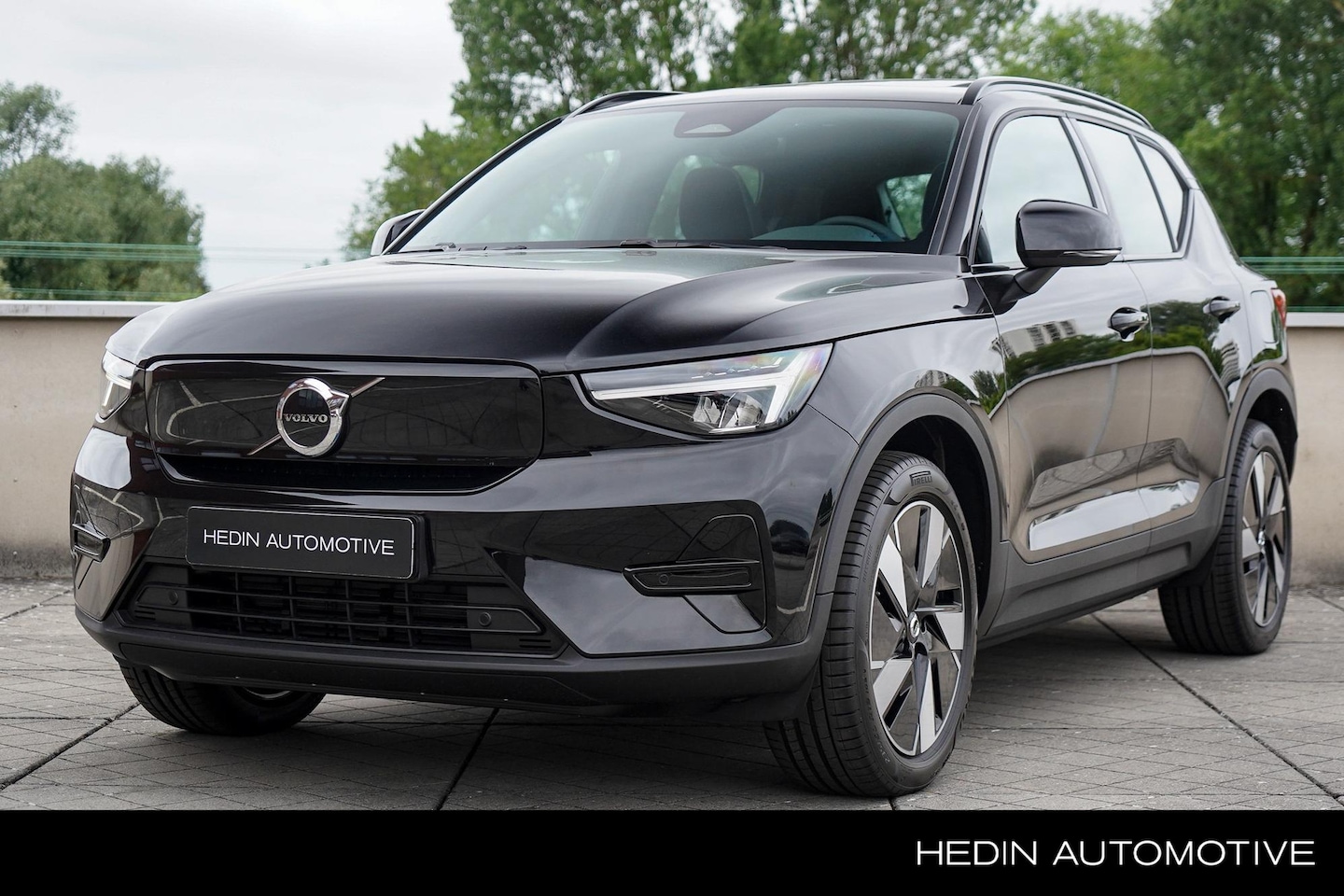 Volvo EX40 - Single Motor Extended Range Plus 82 kWh Panoramadak | Adaptieve Cruise Control | Google In - AutoWereld.nl