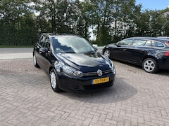 Volkswagen Golf - 1.2 TSI Comfortline BlueMotion AUTOMAAT TREKHAAK NAVI CLIMA