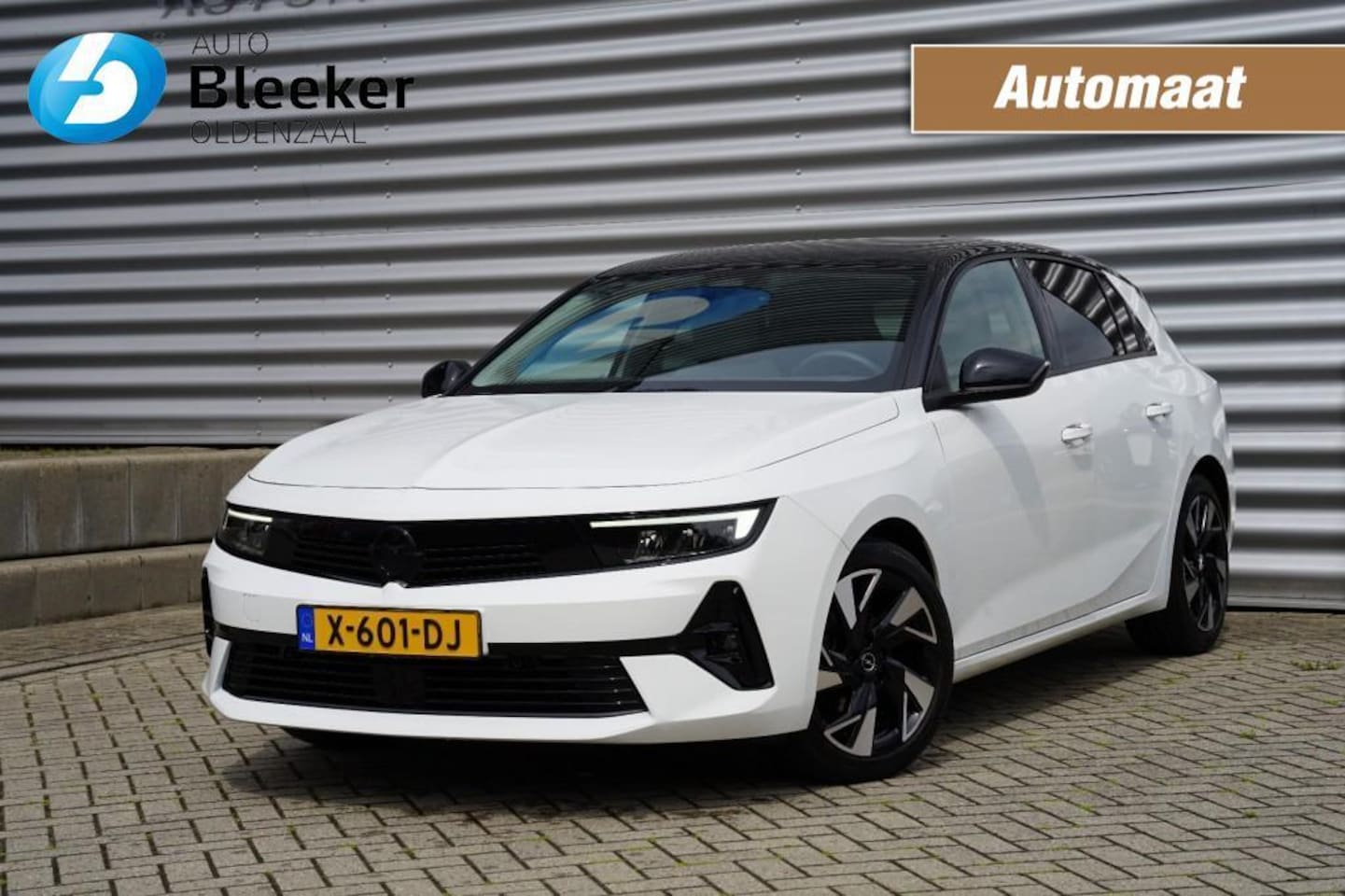 Opel Astra - 1.2T Elegance 131Pk Cruise Camera Ecc Carplay PDC LED - AutoWereld.nl