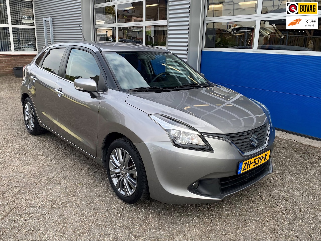 Suzuki Baleno - 1.2 Smart Hybrid High Executive 1.2 Smart Hybrid High Executive - AutoWereld.nl