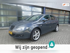 SEAT Leon - 1.6 Reference Airco Apk 09-06-2027