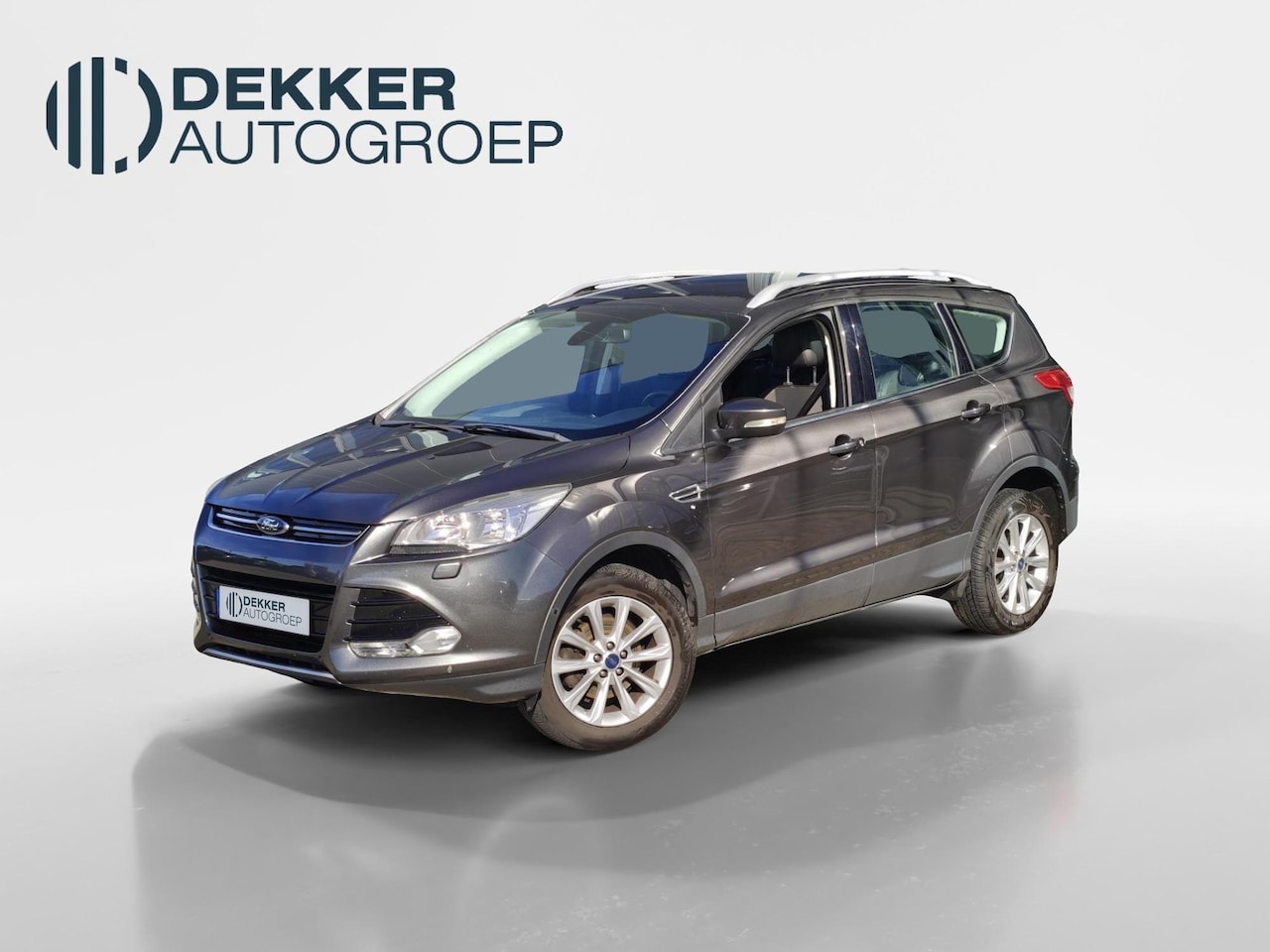 Ford Kuga - 1.5 Titanium - 2.000 kg trekgewicht - TREKHAAK - VOORRUITVERWARMING - PARKEERSENSOREN V+A - AutoWereld.nl