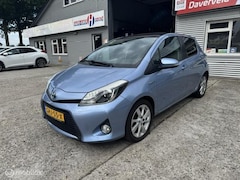 Toyota Yaris - 1.5 Full Hybrid Dynamic Panoramadak+Leder