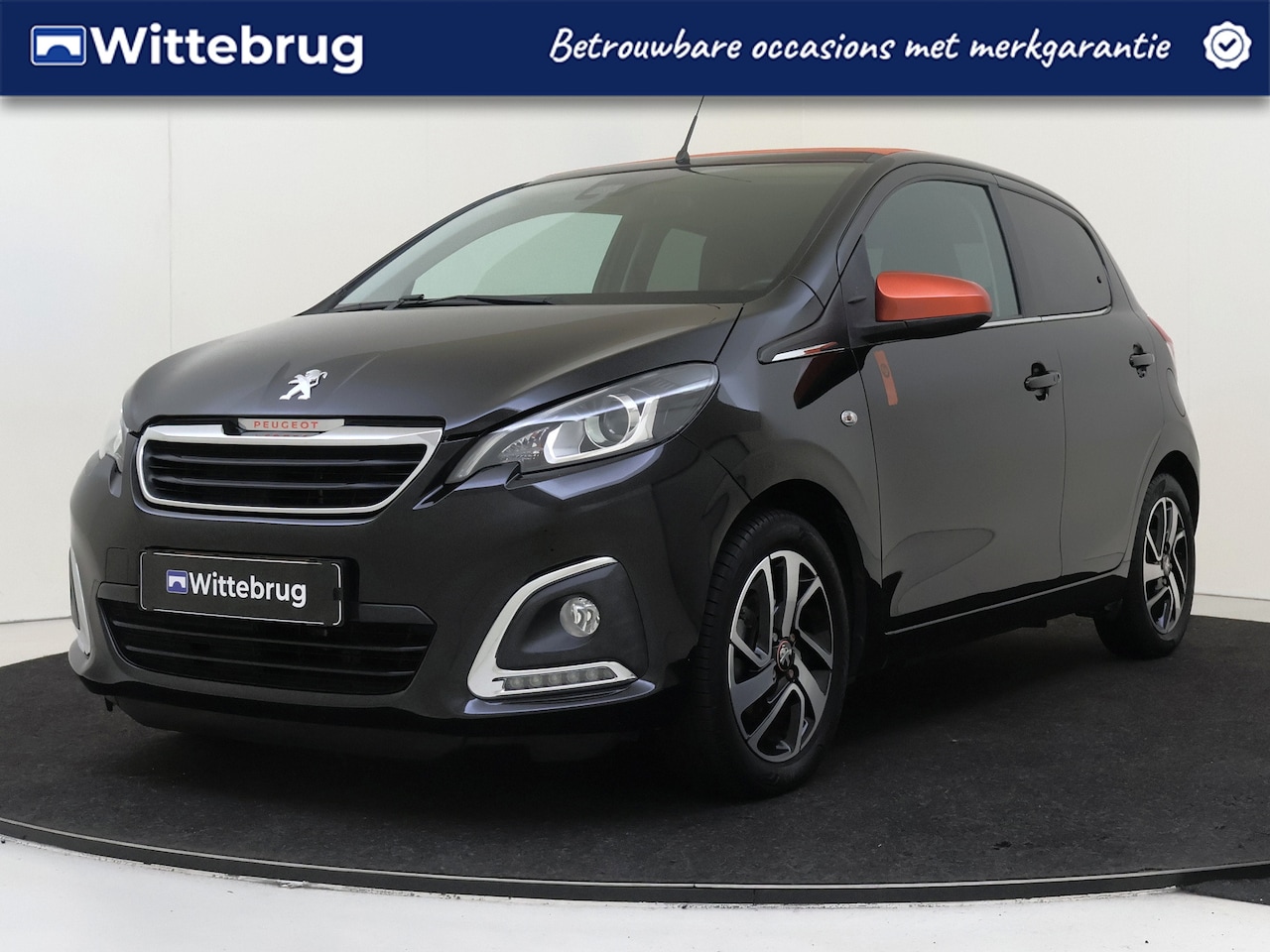 Peugeot 108 - 1.0 e-VTi Collection TOP! Roland Garros Keyless | Apple Carplay | Camera | Climate Control - AutoWereld.nl