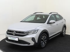 Volkswagen Taigo - 1.0 TSI Life | Achteruitrijcamera | Adaptieve cruise control | Navigatie | CarPlay | Elekt