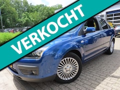 Ford Focus - 1.6-16V Futura