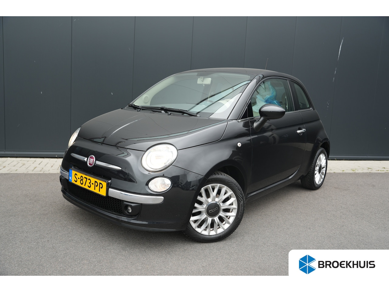Fiat 500 - 1.2 BiColore Automaat | Panoramadak | Navigatie AfterMarket | Halflederen bekleding | Airc - AutoWereld.nl