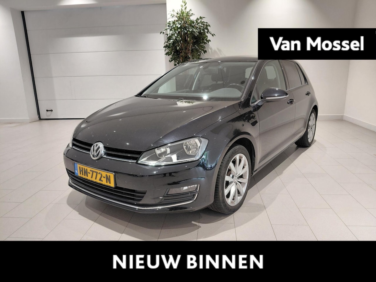 Volkswagen Golf - 1.2 TSI Highline Airco | Lichtmetalen Velgen | Trekhaak | Buitenspiegels Elektrisch Verste - AutoWereld.nl