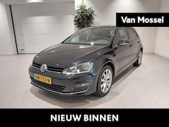Volkswagen Golf - 1.2 TSI Highline Airco | Lichtmetalen Velgen | Trekhaak | Buitenspiegels Elektrisch Verste
