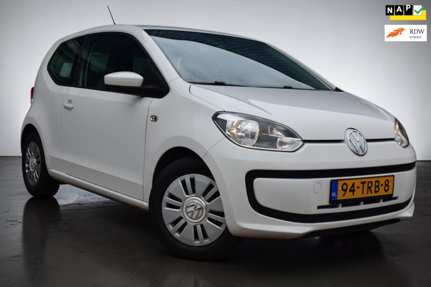 Volkswagen Up! - 1.0 take up! BlueMotion 1.0 take up! BlueMotion, Airco, NAP, Elektrische ramen - AutoWereld.nl