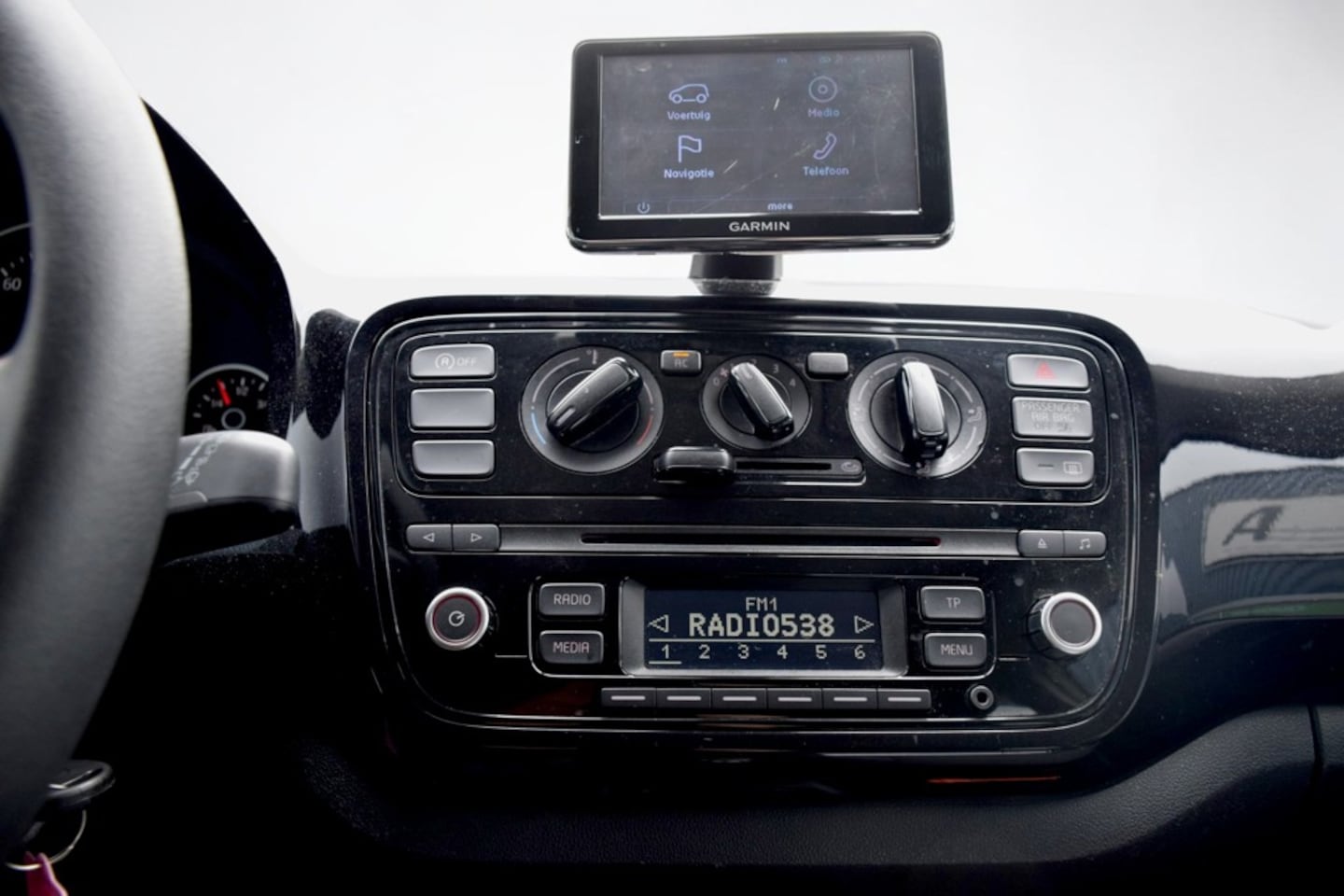 Volkswagen Up! - 1.0 take up! BlueMotion 1.0 take up! BlueMotion, Airco, NAP, Elektrische ramen
