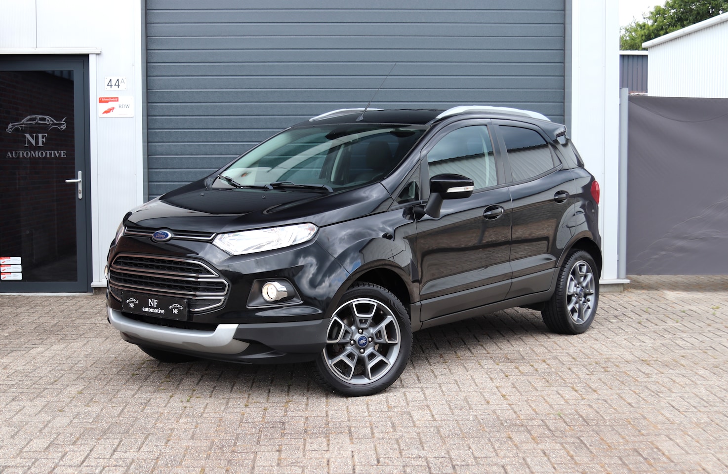 Ford EcoSport - 1.0 EcoBoost Trend Ecosport 1.0 - Climate - Nieuwe riem + grote beurt! - AutoWereld.nl