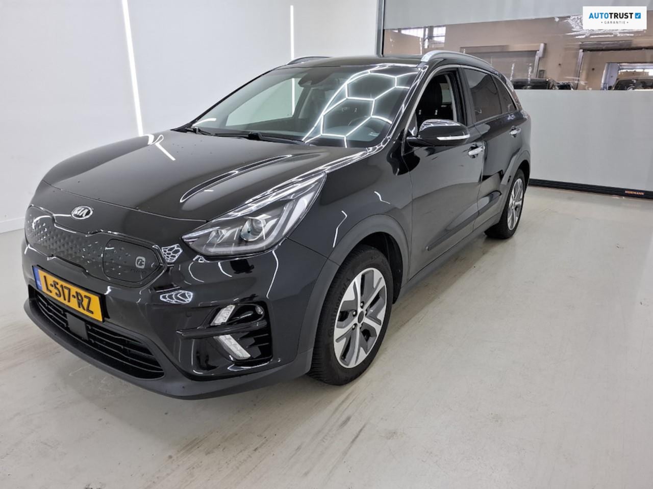 Kia e-Niro - ExecutiveLine 64 kWh WARMTEPOMP SOH100% FASE 3 |STOEL+STUURVRM|BLINDSPOT|MEMORY.SEAT|ADAPT - AutoWereld.nl