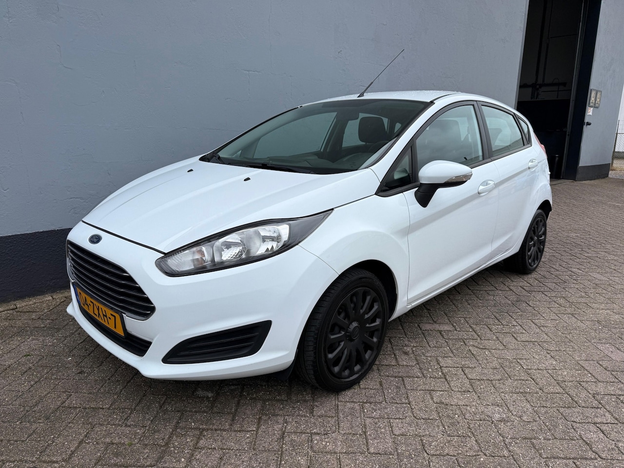 Ford Fiesta - 1.0 Champion 5-Deurs - Airco - AutoWereld.nl