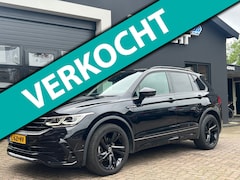 Volkswagen Tiguan - 1.5 TSI Elegance 3x R-line Pano/Trekhaak/Carplay