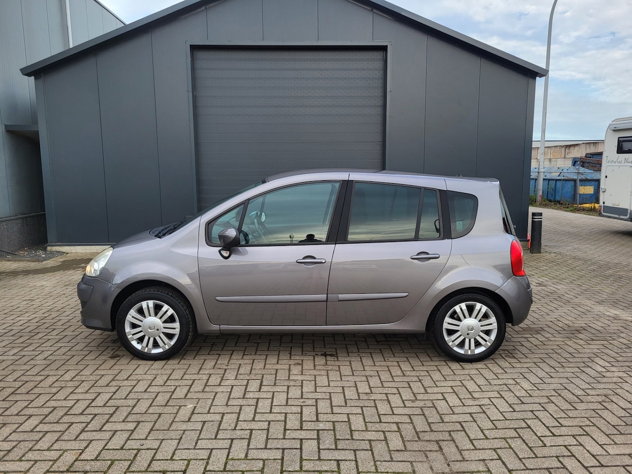 Renault Grand Modus - 1.6-16V Exception 1.6-16V Exception - AutoWereld.nl