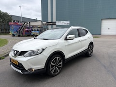 Nissan Qashqai - 1.2i Tekna 6-Bak 116 PK. Onverwoestbare auto Tweede eigenaar 4 splinternieuwe all-saeson b