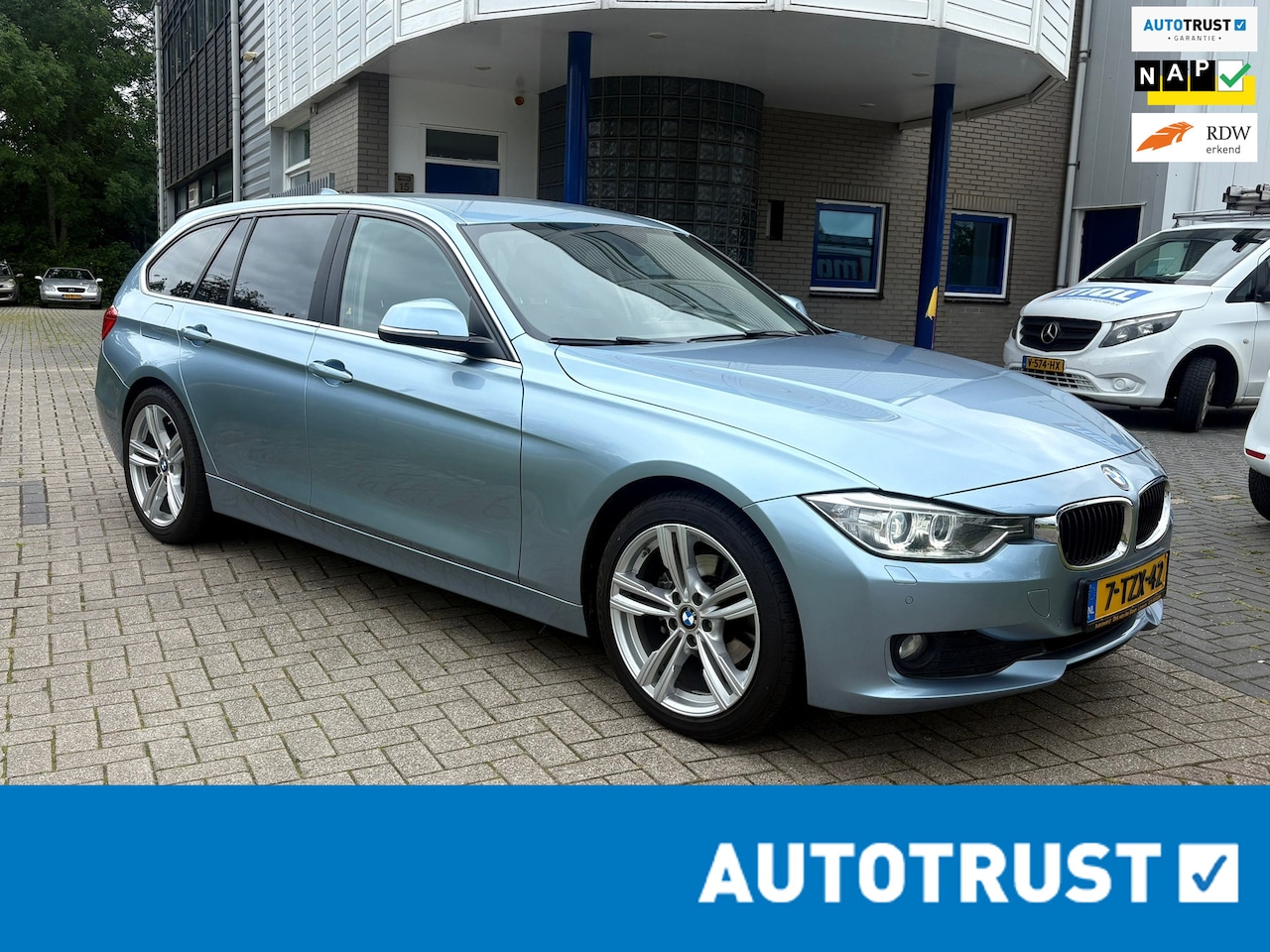 BMW 3-serie Touring - 316i High Executive/volle nette auto/NL - AutoWereld.nl