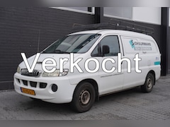 Hyundai H 200 - 2.5 TCI 100PK L2 - Imperiaal - Trekhaak - Radio - € 1.500, - Excl