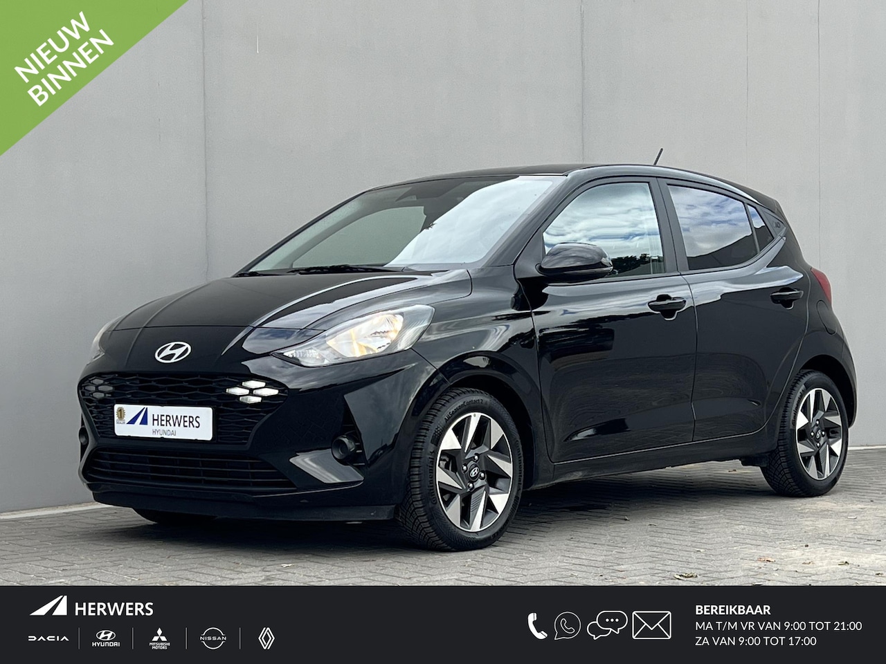 Hyundai i10 - 1.0 Comfort Smart 5-zits / Automaat / Stuur- en stoelverwarming / Camera / Airco / Navigat - AutoWereld.nl