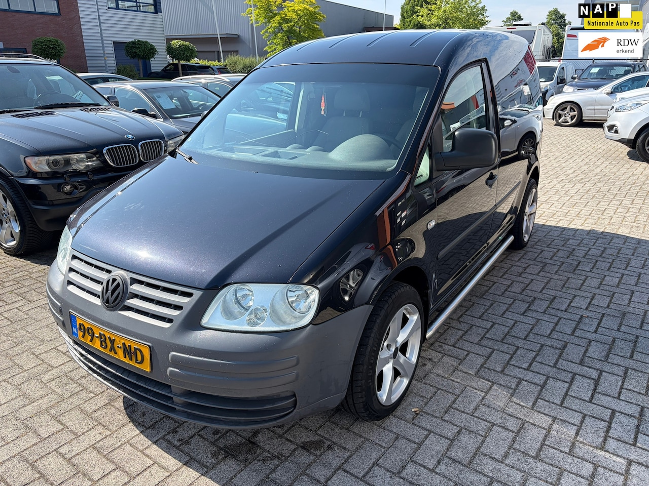 Volkswagen Caddy - 2.0 SDI 2.0 SDI,MARGE,AIRCO,LMV,SIDEBARS,APK,TREKHAAK..... - AutoWereld.nl