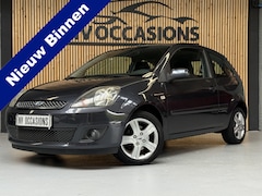Ford Fiesta - 1.3-8V Futura NWE APK 15-07-2027/PARKEERSENSOR/ECC/AIRCO/NAP/15"LV