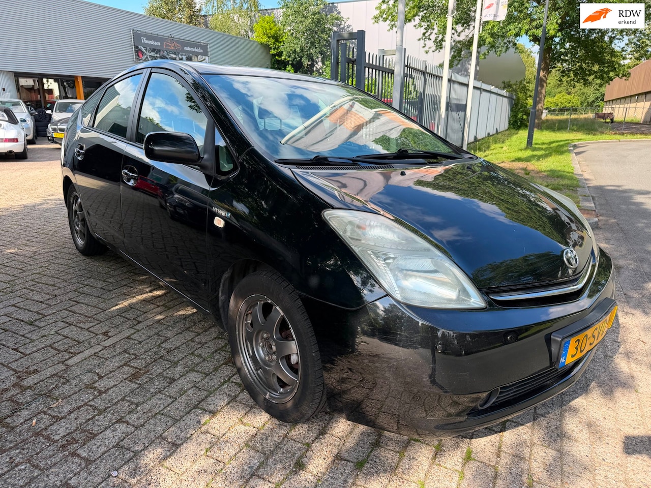 Toyota Prius - 1.5 VVT-i Comfort automaat, goede accu, navi, cruise, elec pakket rijd perfect, nette auto - AutoWereld.nl